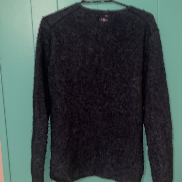 Hugo boss sweater/ long sleeve 48%cotton/22%poly/16%virgin wool/14% - Picture 5 of 5